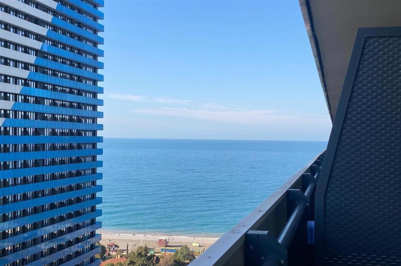 Elegance Sea View Aparthotel In Orbi City Батумі Екстер'єр фото